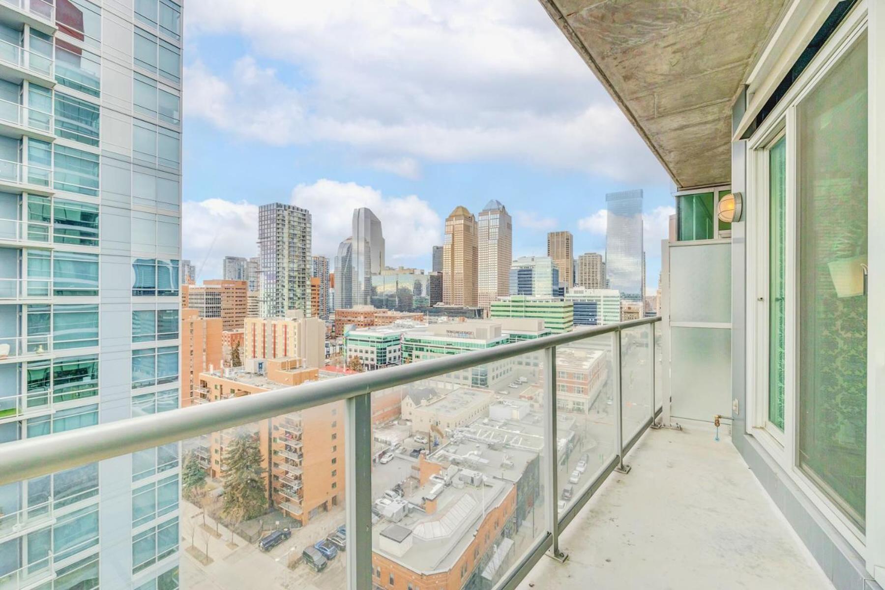 Luxury 2Br Condo - King Bed - Stunning City Views Calgary Exterior photo